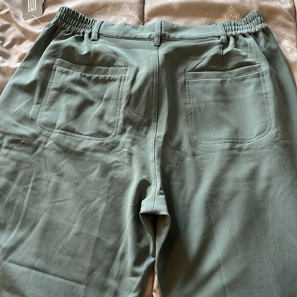 32 Degrees Green Active Trouser Pants, Size 8 - Picture 6 of 8